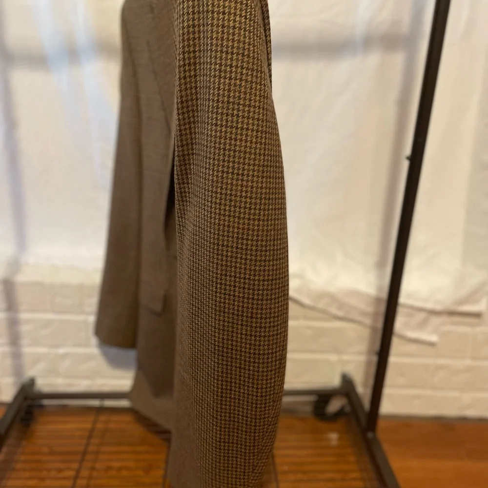 Men's Lauren Ralph Lauren Brown Houndstooth Blazer (46L)

Free Shipping - Picture 2 of 9